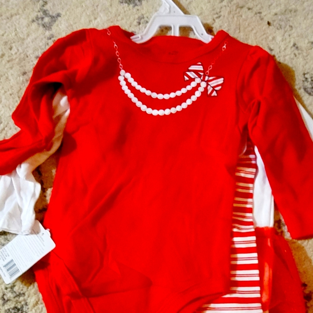 New 9-12 months 3pc holiday outfit